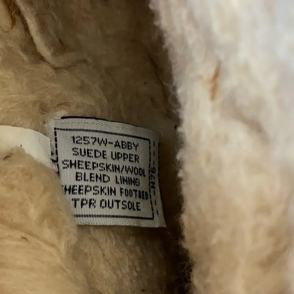 Bearpaw Abby Sheepskin Lined Hickory Winter Boots Ankle Buckle Size 7